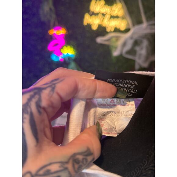 Vintage 90s Spice Girl Tee Shirt - Picture 5 of 11